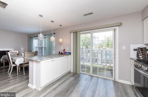 304 Coventry Way, Mount Laurel NJ  08054-6703 exterior