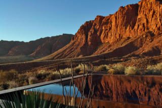 290 Shinava Dr, Kayenta, UT 84738-6386