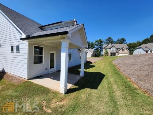 4490 Links Blvd, Jefferson GA  30549-8823 exterior