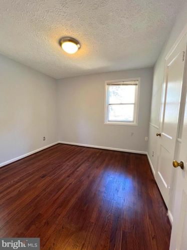 11706 Hatcher Pl, Silver Spring MD 20902-2316 exterior