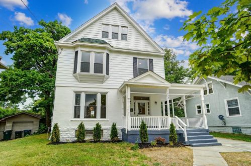 1822 Clarion Ave, Cincinnati OH  45207-1204 exterior