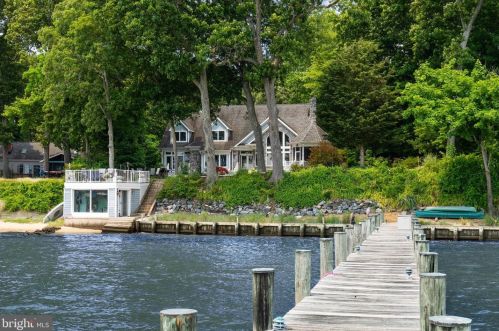 418 Arundel Bch Rd, Severna Park MD 21146-3346 exterior