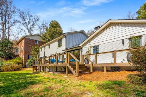 935 Landmark Dr, Atlanta GA  30342-2405 exterior