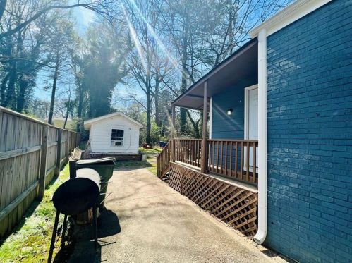 1746 Gordon St, Atlanta GA  30310-2338 exterior