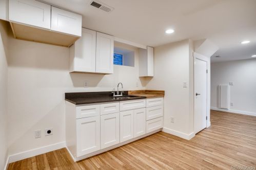 321 Downing St, Denver CO 80218-3919 exterior