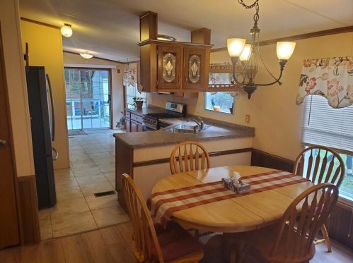 93 Lear Dr, Coventry, RI 02816-4016