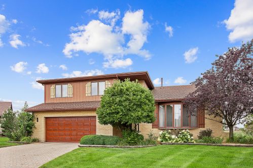 18640 Amlin Cir, Country Club Hills, IL 60478-4403