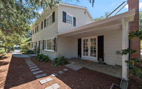 24011 Jabil Ln, Los Altos, CA 94024-5121