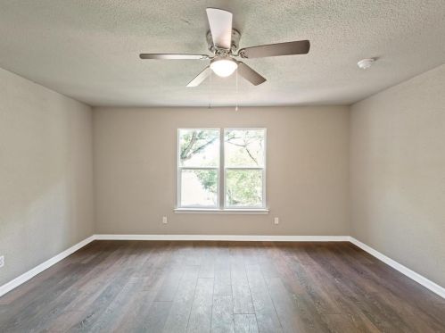 4220 Lakewood Dr, Fort Worth TX  76135-2703 exterior