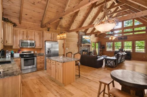 469 Moss Patch Trl, Big Canoe GA  30143-7867 exterior