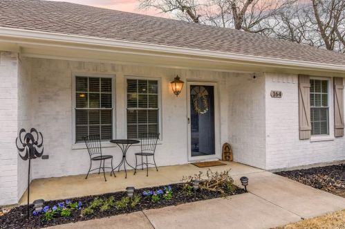 164 Wilson St, Van Alstyne, TX 75495-2800