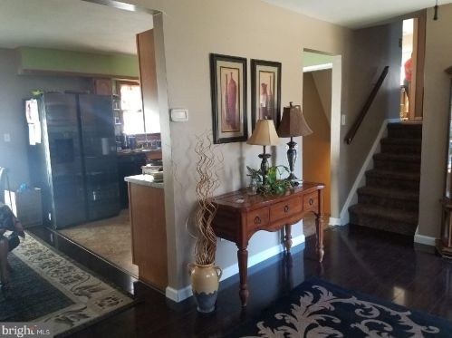105 Winding Way, Trenton, NJ 08620-2607