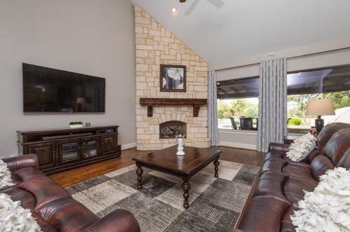 635 Mnr Dr, Argyle TX 76226-5920 exterior