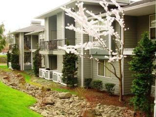 4933 Parkview Dr, West Linn OR  97035-2594 exterior