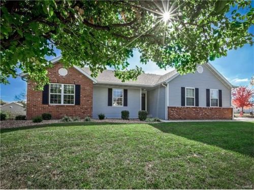 2201 Copper Creek Rd, Maryville, IL 62062-5664