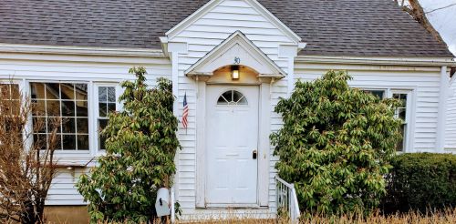 30 Gleckler Rd, Portland, ME 04103-3430