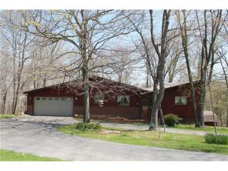 695 Deerfield Rd, Washington, PA 15301-9111