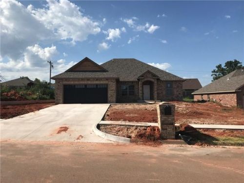 328 Appaloosa Dr, Blanchard, OK 73010