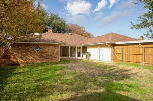 3122 Regency, Carrollton TX 75007-2720 exterior