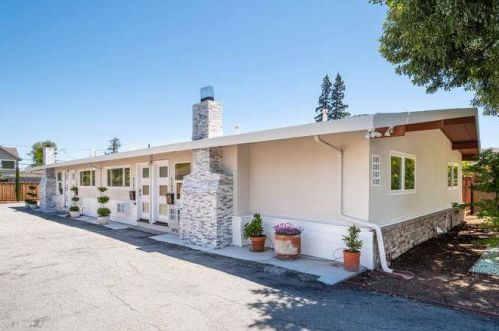 3185 Alma St, Palo Alto, CA 94306-2907