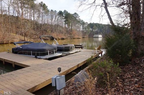1580 Vintage Club Dr, Reynolds Plantation, GA 30642-3767