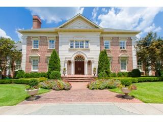 4168 Randall Ct, Atlanta, GA 30327-3711