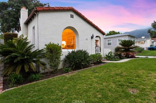1315 Spazier Ave, Glendale CA  91201-1149 exterior