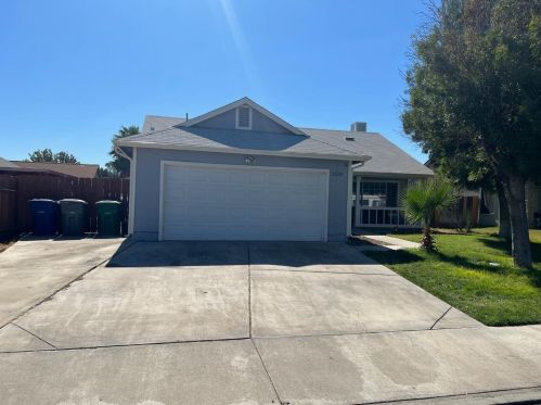 2219 Imperial Dr, Los Banos, CA 93635-5434
