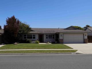 1115 Kentfield Dr, Salinas, CA 93901-1085