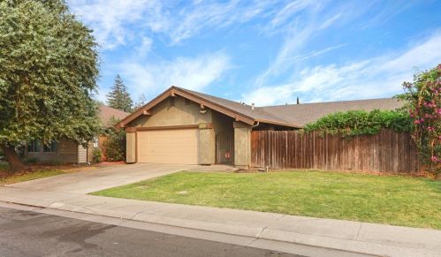 1717 Venetian Dr, Stockton, CA 95207-5425