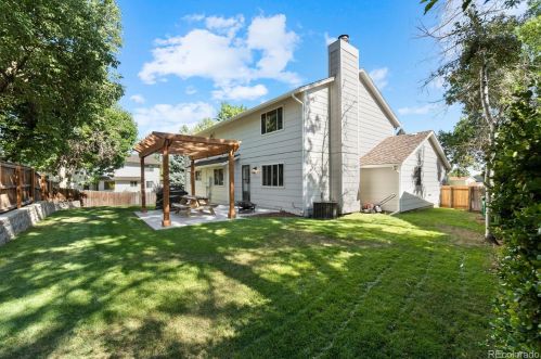 6068 Jamaica Ct, Englewood, CO 80111-5713