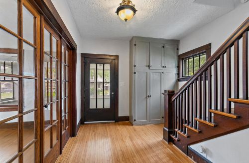 1607 Latham St, Rockford, IL 61103-4634