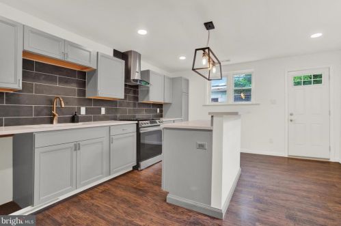 1435 Juniper St, Philadelphia PA 19147-4924 exterior