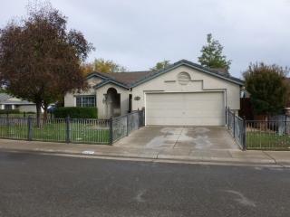 849 Labrador Ct, Galt, CA 95632-2673
