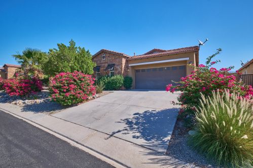 62482 Starcross Dr, Desert Hot Springs, CA 92240-2038