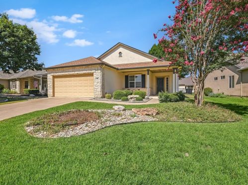 714 Texas Dr, Georgetown, TX 78633-4926