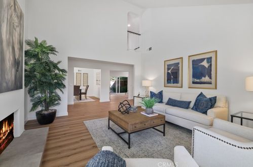319 New Jersey Ln, Placentia, CA 92870-5027