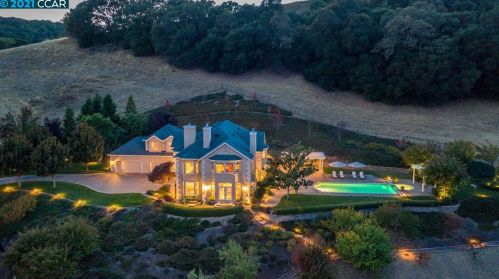 114 Stonehurst Ct, Pacheco, CA 94553-9648