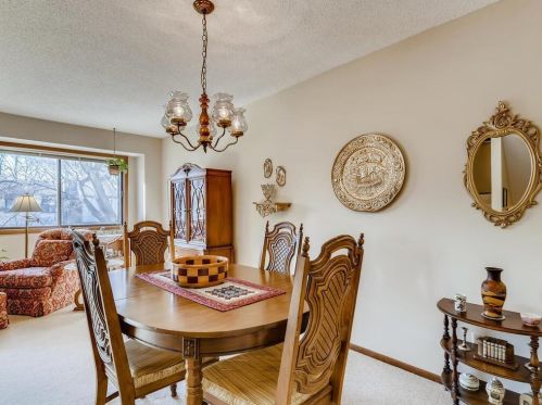 199 Bridlewood Dr, Saint Paul MN  55119-4669 exterior