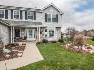 4808 Raymond Dr, Belvidere, IL 61008-8394