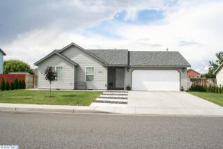 8415 Stutz Dr, Pasco, WA 99301-6783