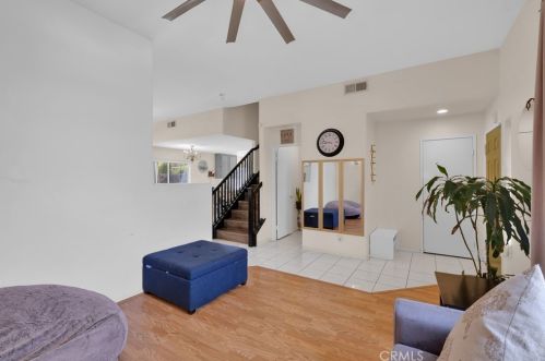 1527 Prestwick Dr, Riverside CA  92507-8448 exterior