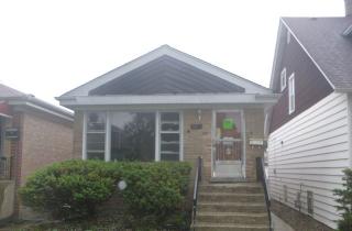 5055 Byron St, Chicago, IL 60641-2606