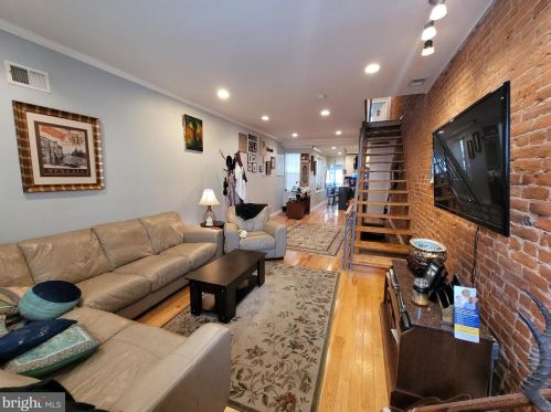 1228 27 St, Philadelphia PA 19121-4640 exterior