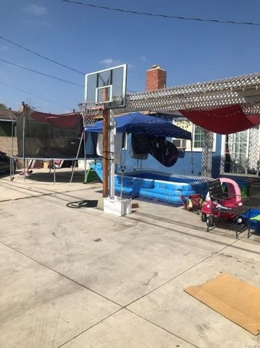 1650 Cubbon St, Santa Ana, CA 92703-4604