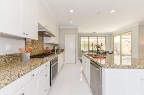 82 Cherry Tree, Irvine CA  92620-7301 exterior