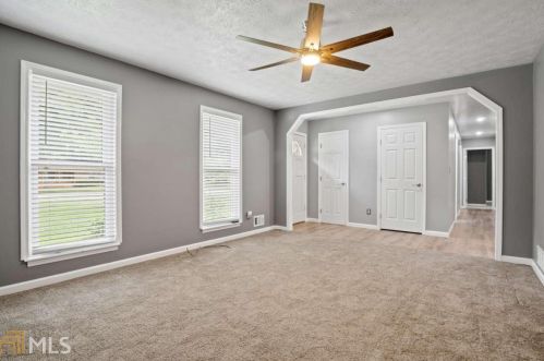 35 Carriage Trce, Stockbridge GA  30281-1328 exterior