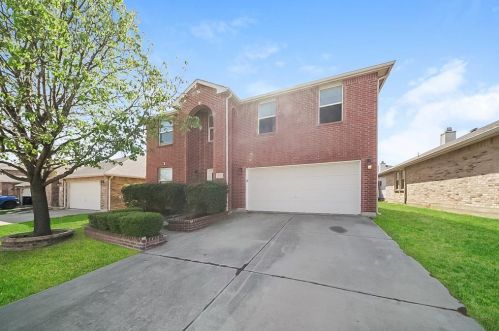 7609 Indigo Ridge Dr, Fort Worth TX  76131-5109 exterior