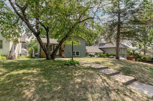 3252 Halifax Ave, Minneapolis, MN 55422-3103