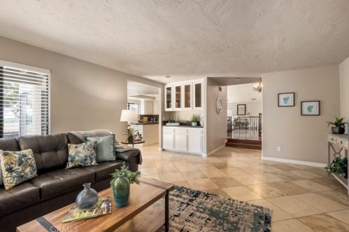 8079 Golden Star Ave, Riverside CA  92506-5710 exterior